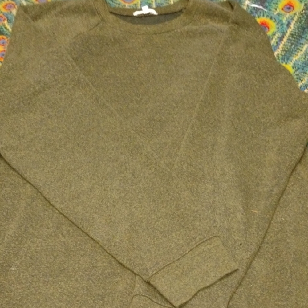 Threads For Thought Large Men's Olive Green Sweater